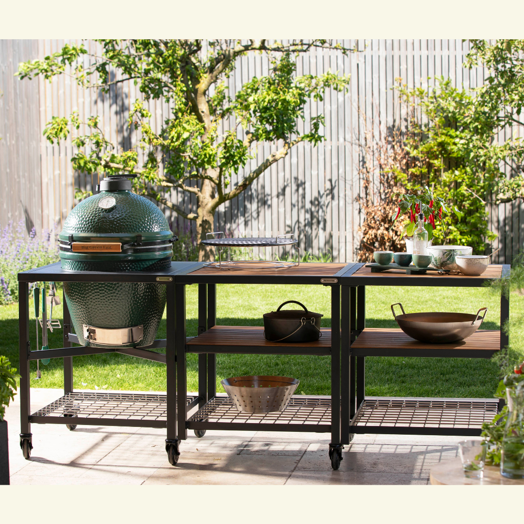 EGG Large sur table modulaire et 2 meubles 3 étagères